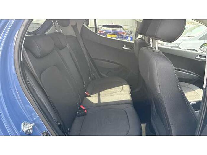 Hyundai i10 I10 1.2 Premium 5dr Auto 