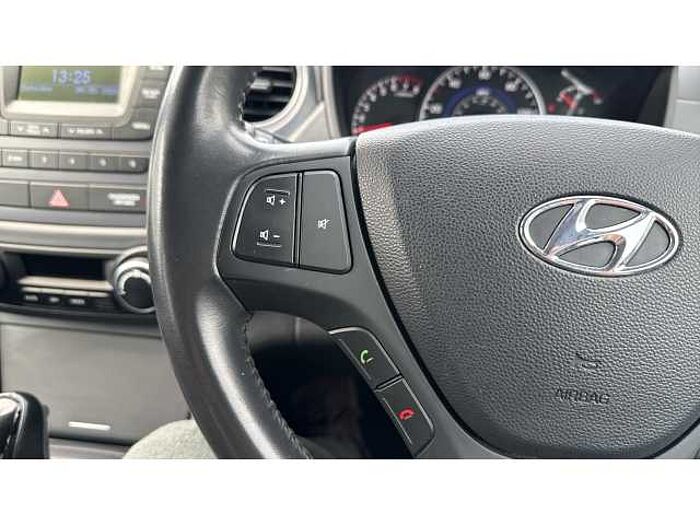 Hyundai i10 I10 1.2 Premium 5dr Auto 