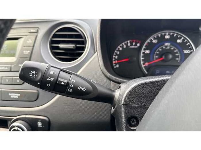 Hyundai i10 I10 1.2 Premium 5dr Auto 