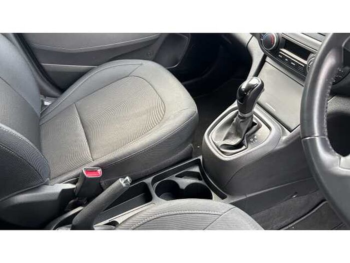 Hyundai i10 I10 1.2 Premium 5dr Auto 
