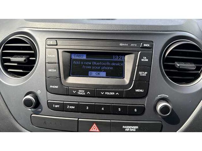 Hyundai i10 I10 1.2 Premium 5dr Auto 