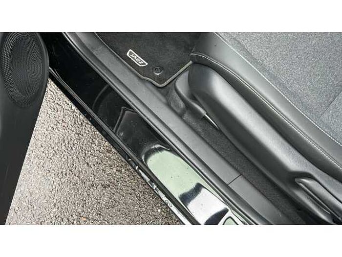 Honda Jazz Hybrid JAZZ 1.5 i-MMD Hybrid Advance 5dr eCVT 