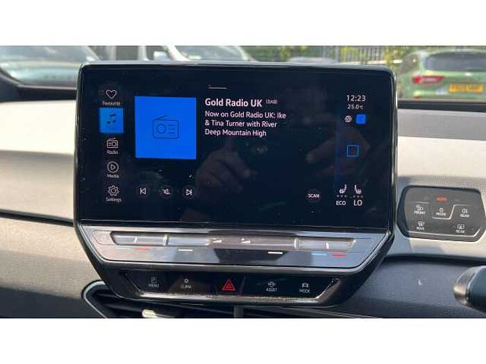 Volkswagen ID.3 ID.3 150kW Family Pro Performance 58kWh 5dr Auto 