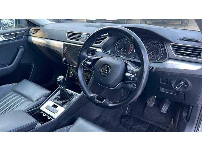 SKODA Superb SUPERB 1.5 TSI SE Technology 5dr 