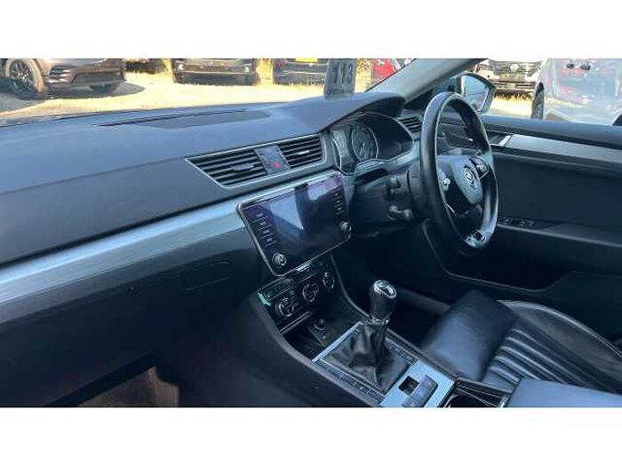 SKODA Superb SUPERB 1.5 TSI SE Technology 5dr 