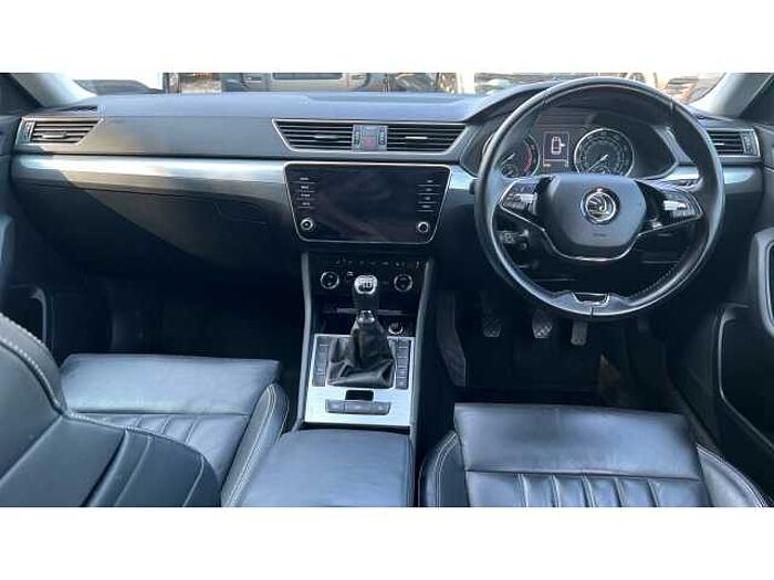 SKODA Superb SUPERB 1.5 TSI SE Technology 5dr 