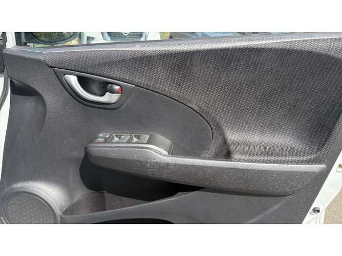 Honda Jazz JAZZ 1.4 i-VTEC ES Plus 5dr CVT 