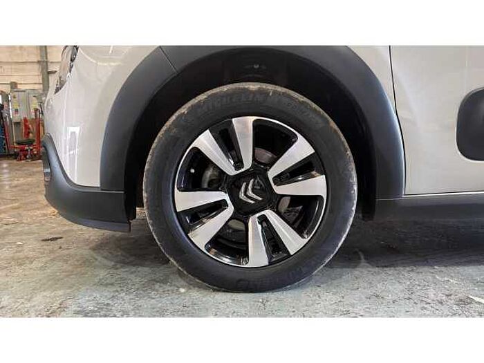 Citroen C3 C3 1.2 PureTech Plus 5dr 