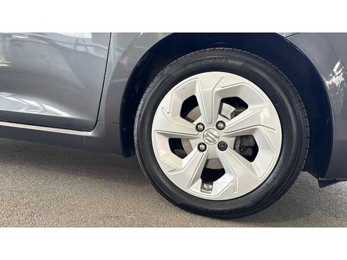 Suzuki Swift SWIFT 1.2 Mild Hybrid Motion 5dr CVT 