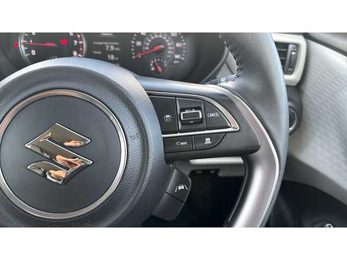 Suzuki Swift SWIFT 1.2 Mild Hybrid Motion 5dr CVT 