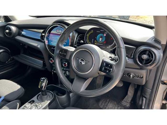 MINI Mini HATCHBACK 135kW Cooper S Level 1 33kWh 3dr Auto 