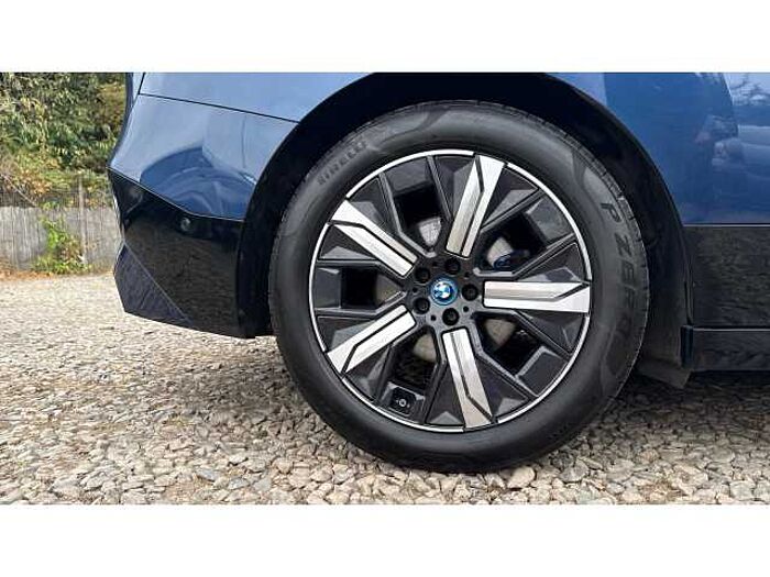 BMW iX iX 240kW xDrive40 M Sport Edition 76.6kWh 5dr Auto 