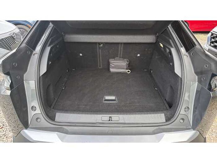 Peugeot 3008 3008 1.2 Hybrid 136 GT 5dr e-DSC6 