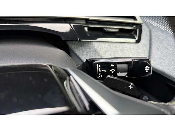 Peugeot 3008 3008 1.2 Hybrid 136 GT 5dr e-DSC6 