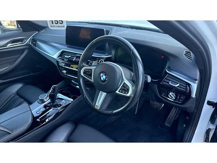 BMW 5 SERIES 520d xDrive MHT M Sport 5dr Step Auto 