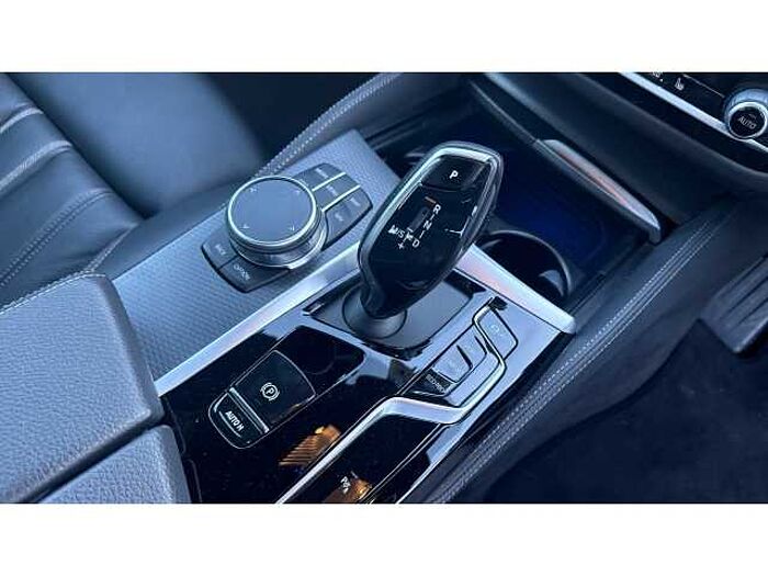 BMW 5 SERIES 520d xDrive MHT M Sport 5dr Step Auto 
