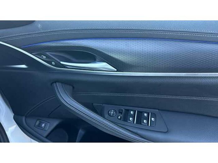BMW 5 SERIES 520d xDrive MHT M Sport 5dr Step Auto 