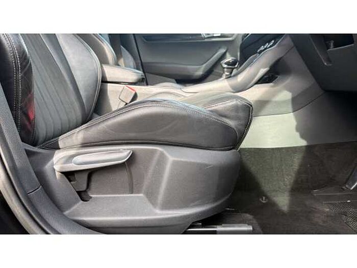SKODA Karoq KAROQ 1.5 TSI SE L 5dr DSG 
